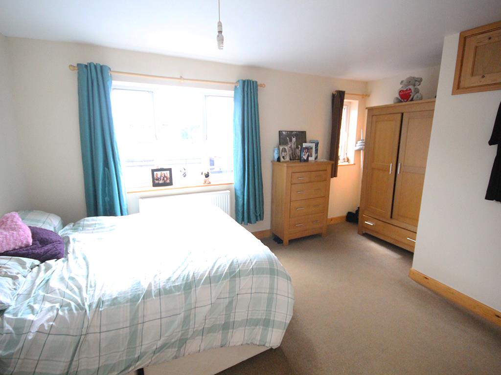 4 bedroom semi-detached house To Let in Earby - IMG_3161.JPG